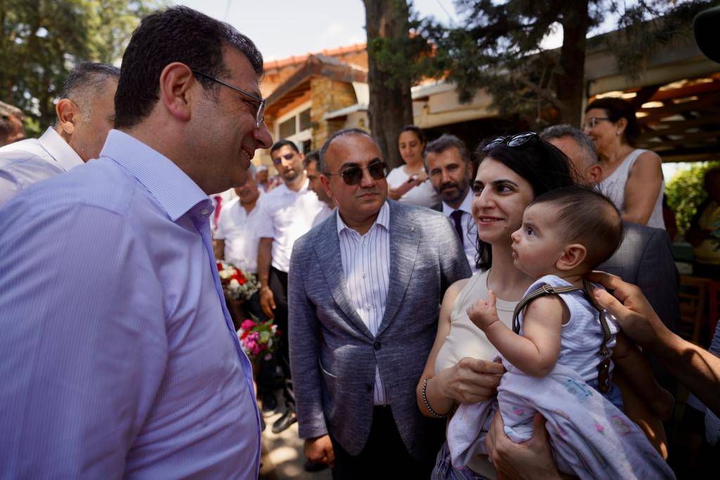 İmamoğlu Hatay'da, son Ermeni köyünde... 'Yaralarınıza ilaç olmaya gayret ettik, olmaya devam edeceğiz' 12